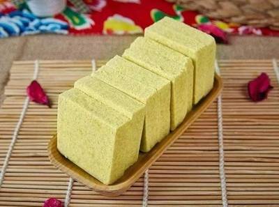 警惕糕点隐患 两批次玉米糊、绿豆糕因霉菌与防腐剂超标被紧急下架